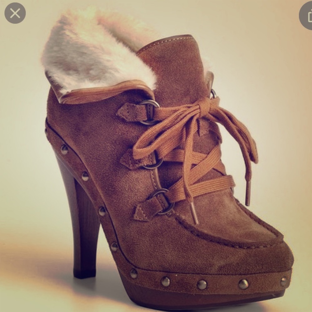 Guess Bountiful Ankle Boots